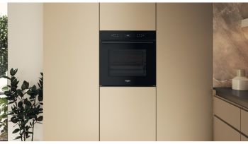 WOI7P8FHT1SBA černá Prodloužená záruka na 5let zdarma po registraci a 10let na ventilátor od výrobce