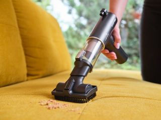 042690000 Combi černá