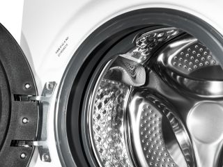 W6 3.GN bílá + 3 roky bezplatný servis po registraci