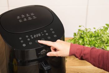 316890000 Fritta Digi černá