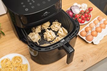 316890000 Fritta Digi černá