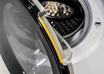 W12 2.GN bílá + 3 roky bezplatný servis po registraci