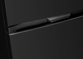 C4 5.GN nerez/černá + 3 roky bezplatný servis po registraci